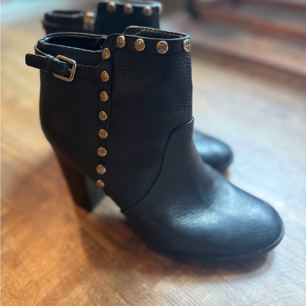 Tory Burch Boots